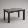 Tavolo da pranzo rettangolare in legno e metallo, grigio cemento e nero, 120 × 70 × 75 cm