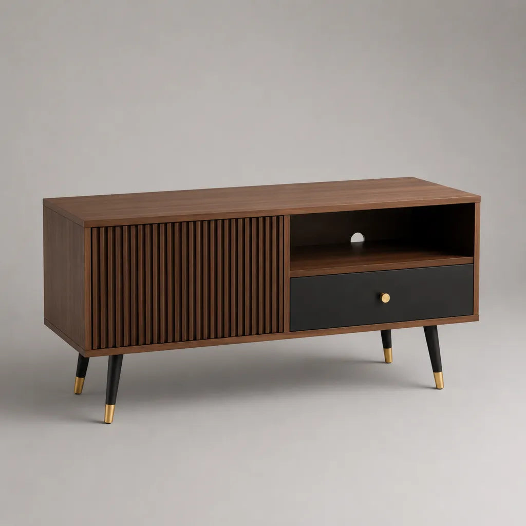 Mobile TV rettangolare in legno con 2 ante scanalate, cassetto e vano aperto, marrone noce, nero e oro, 120 × 40 × 65 cm